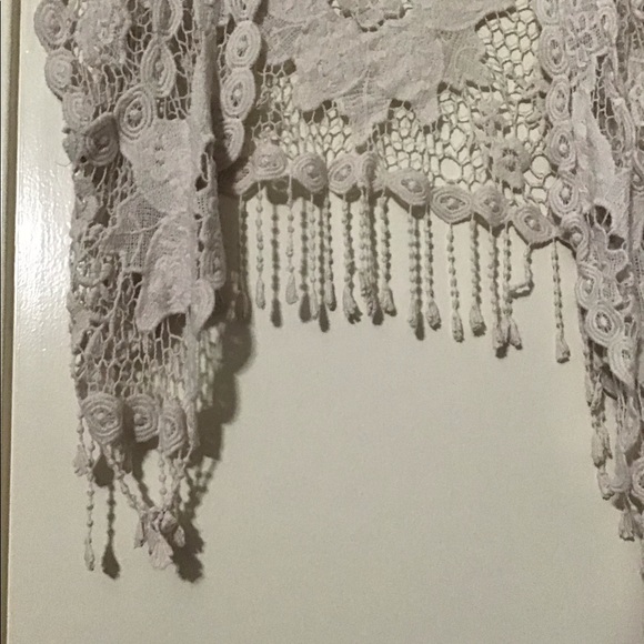 Vivid Collection Of NY Crochet BOHO Chic Knit Top - Picture 3 of 4